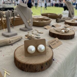 Pearl Stud Earrings White